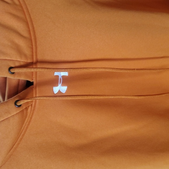 Under Armor Embroidered Graphic Long Sleeve Orange Sz. XL Hoodie - Picture 4 of 12